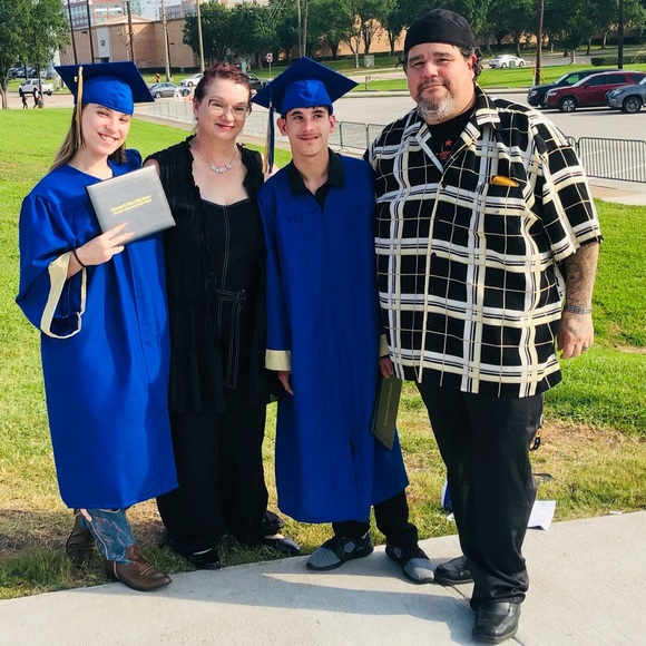 Meet your Posher, Lori - Picture 13 of 15